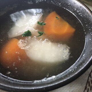 2色の根野菜スープ